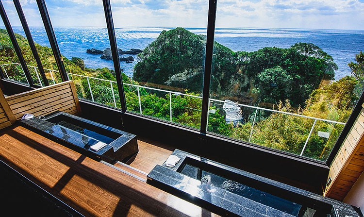 A Beautiful Natural Formation You Can Gaze Upon While Soaking In A Footbath, Hakusan Domon Sea Cave