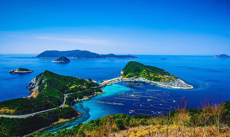 Kashiwajima Island, A Nostalgic Seaside Townscape